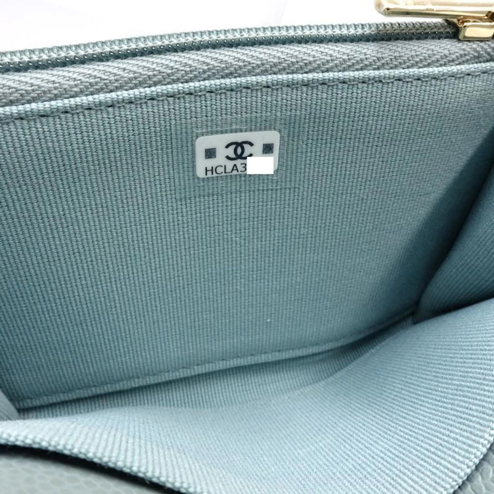 CHANEL Green Caviar Leather Wallet - Picture 10 of 11